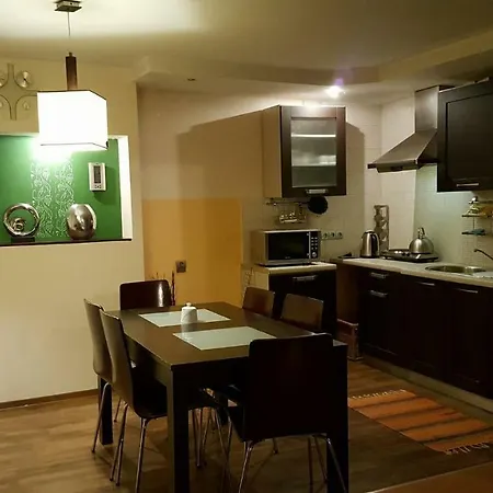 Sloneczne Kroscienko nad Dunajcem